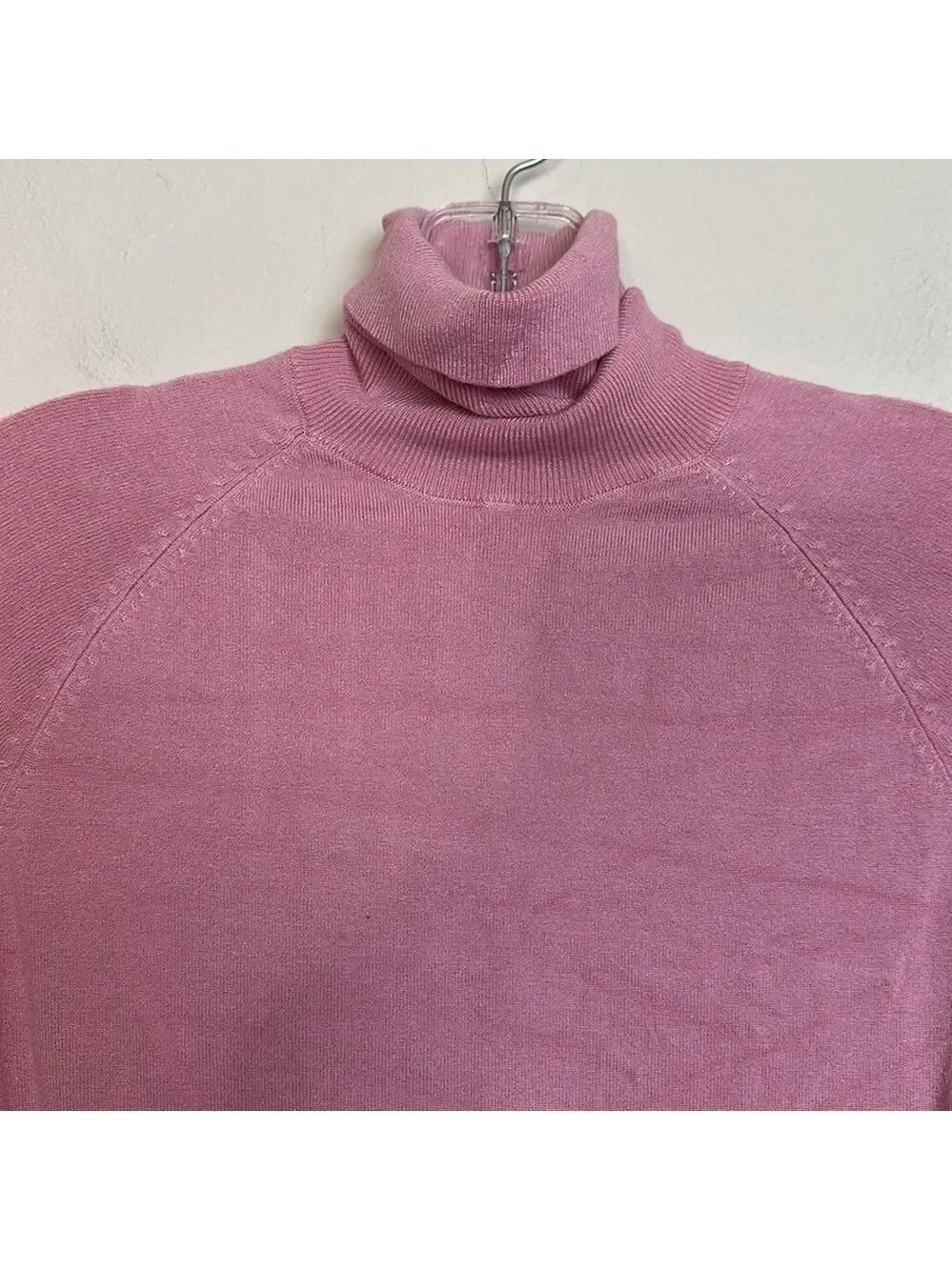 Zara High Collar Turtleneck Fine Ribbed Knit 3/4 Sleeve Sweater in Pink - Picture 11 of 14